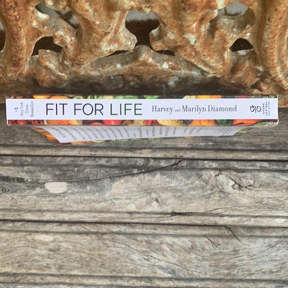 Fit For Life book - Picture 4 of 6